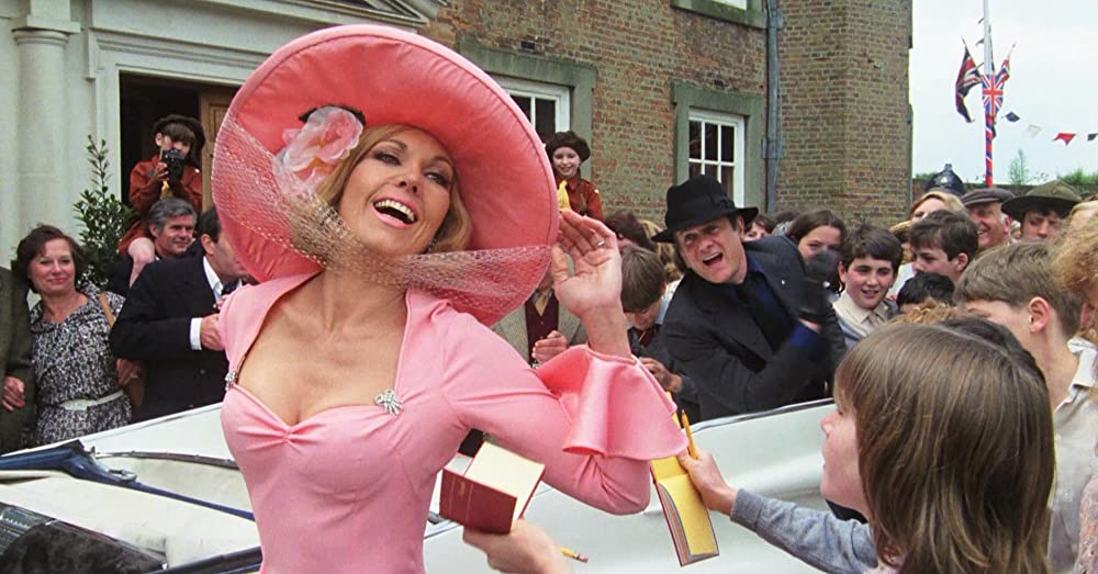 「クリスタル殺人事件」トニー・カーティス & キム・ノバクの画像