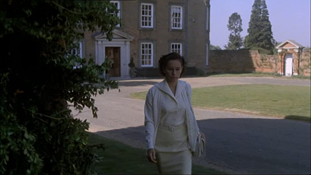 「クリスタル殺人事件」ジェラルディン・チャップリンの画像