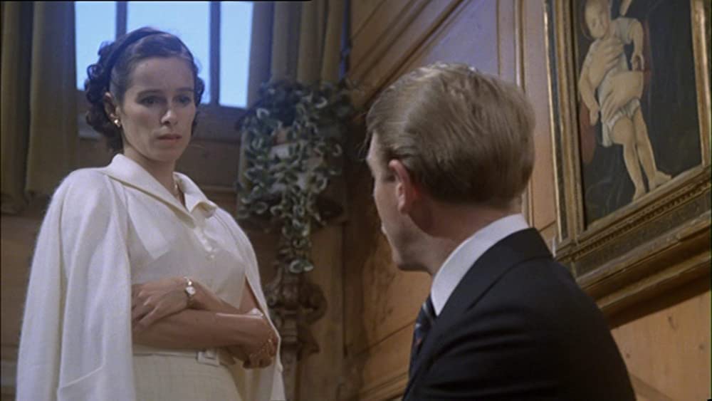 クリスタル殺人事件の画像