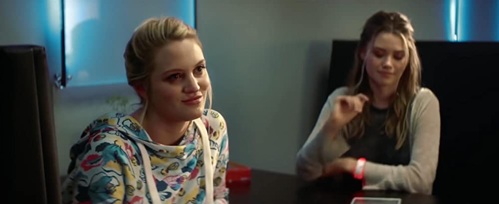 「デス・ライナーズ」カービー・ブリス・ブラントン & バージニア・ガードナーの画像