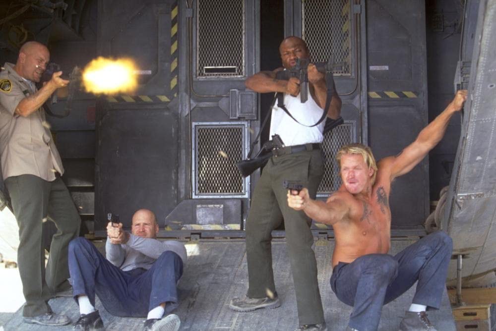 コン・エアーの画像