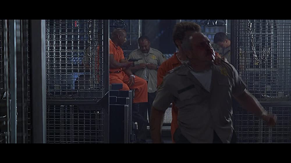 コン・エアーの画像