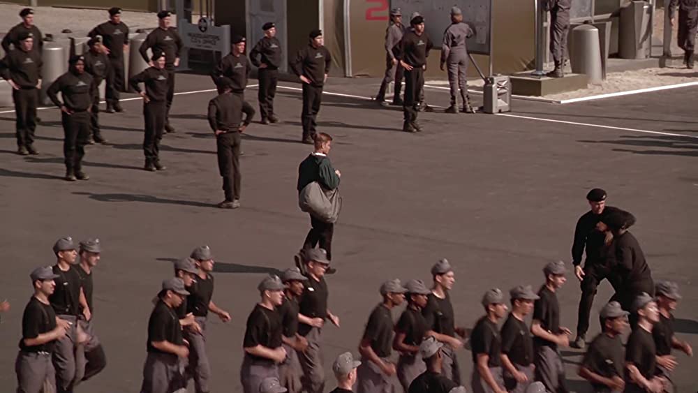 「スターシップ・トゥルーパーズ」キャスパー・バン・ディーンの画像