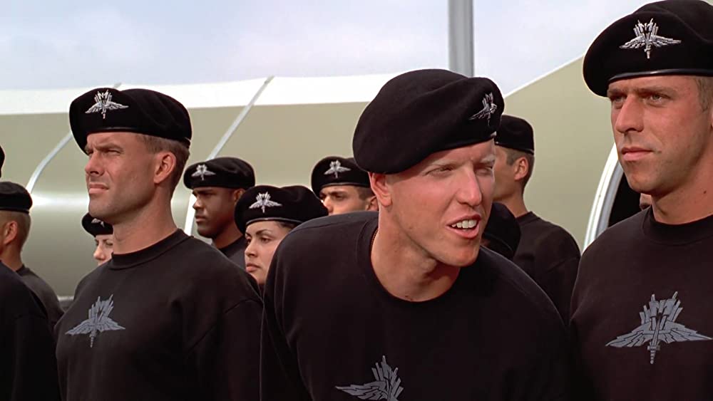 「スターシップ・トゥルーパーズ」ジェイク・ビューシイの画像