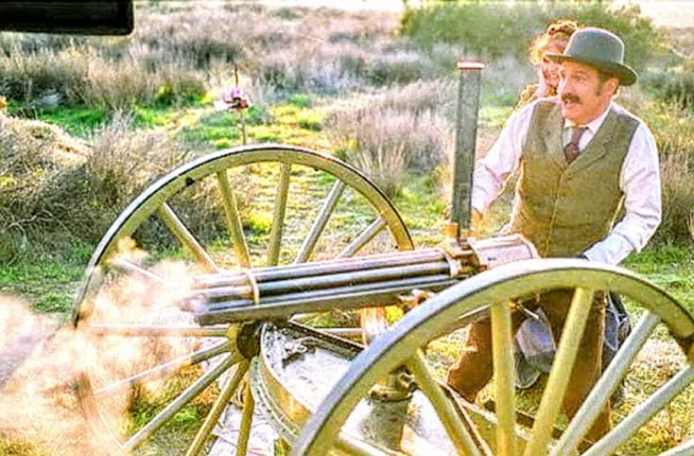 「トレマーズ4」の画像