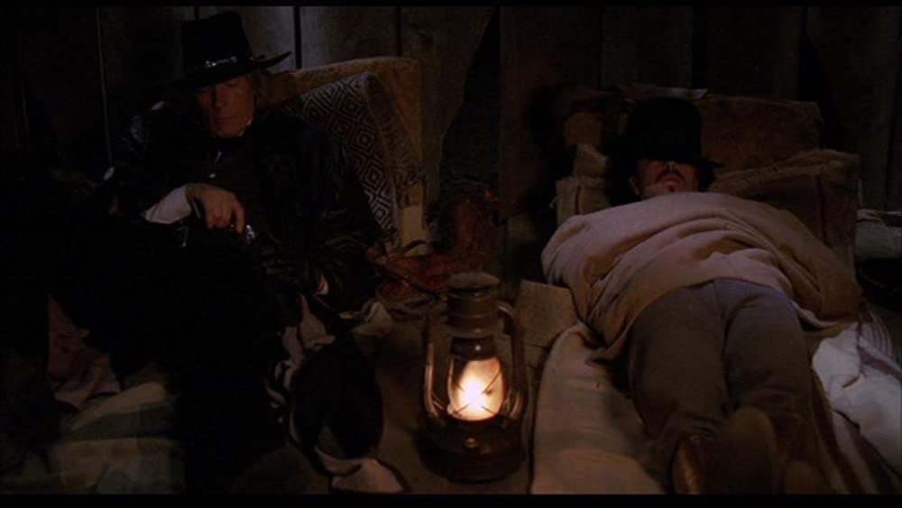 「トレマーズ4」の画像