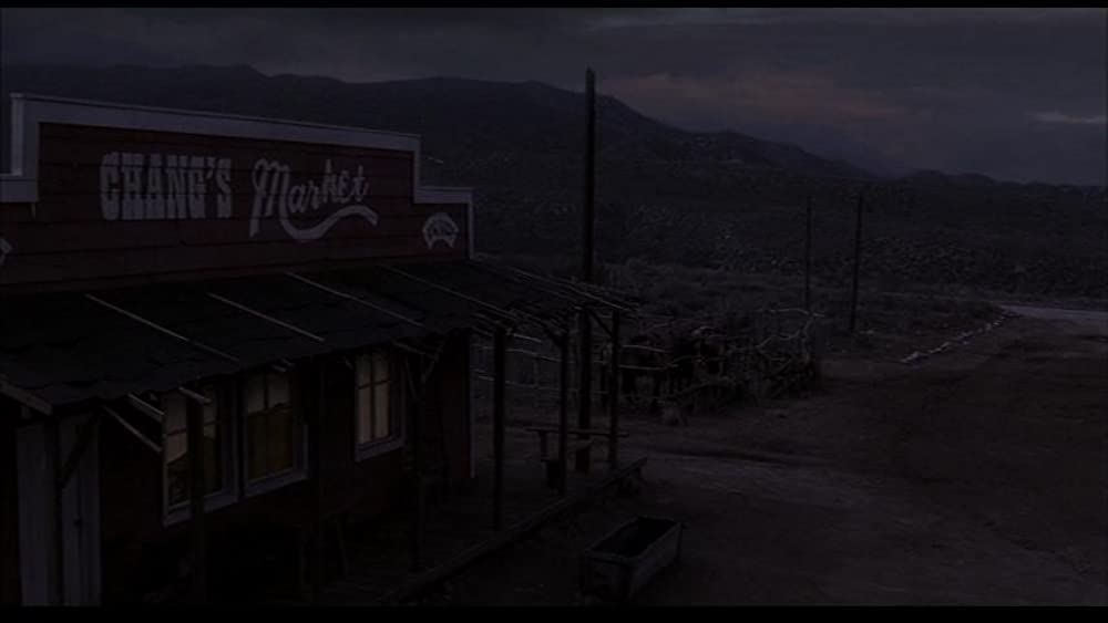 「トレマーズ4」の画像