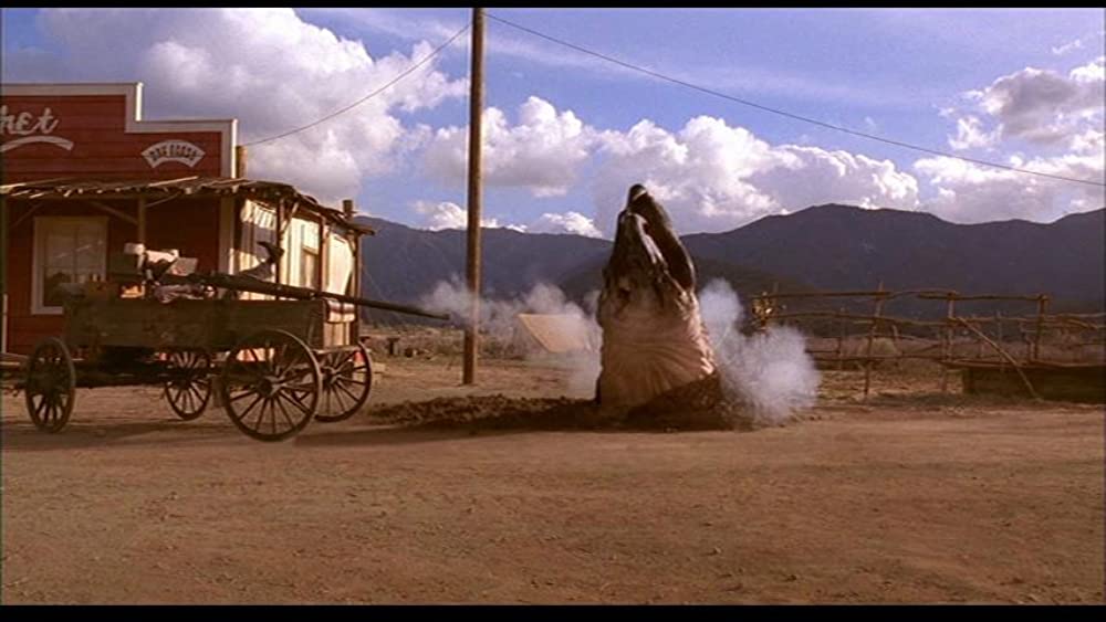 「トレマーズ4」の画像