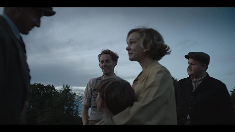 「時の面影」レイフ・ファインズ & Archie Barnes & キャリー・マリガン & Joe Hurst & James Drydenの画像