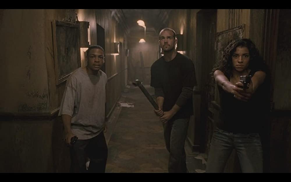 「シー・ノー・イーヴル 肉鉤のいけにえ」マイケル・ペイガン & クリスティナ・ビダル & ルーク・ペグラーの画像