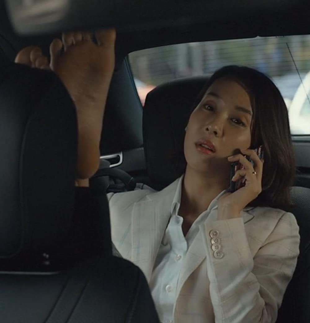 パラサイト 半地下の家族の画像