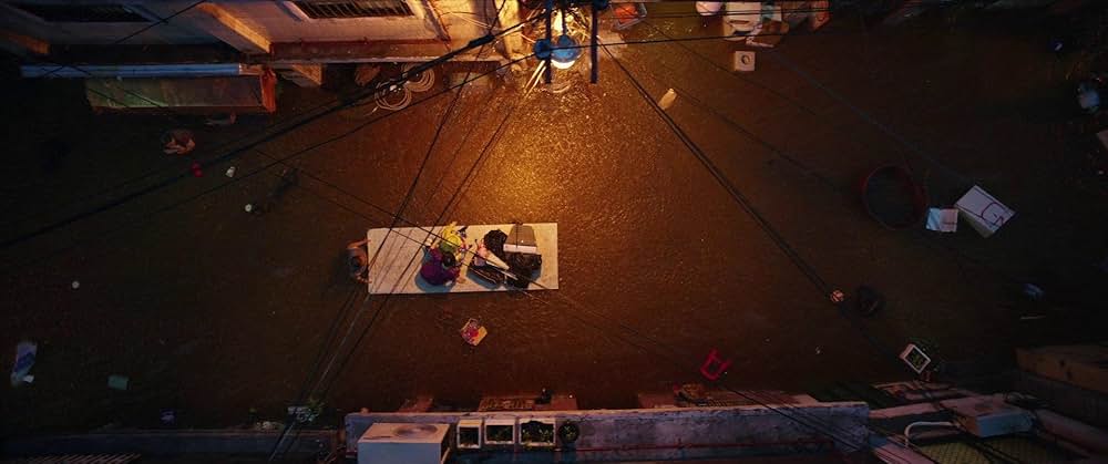 パラサイト 半地下の家族の画像