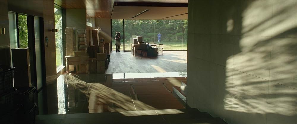 パラサイト 半地下の家族の画像