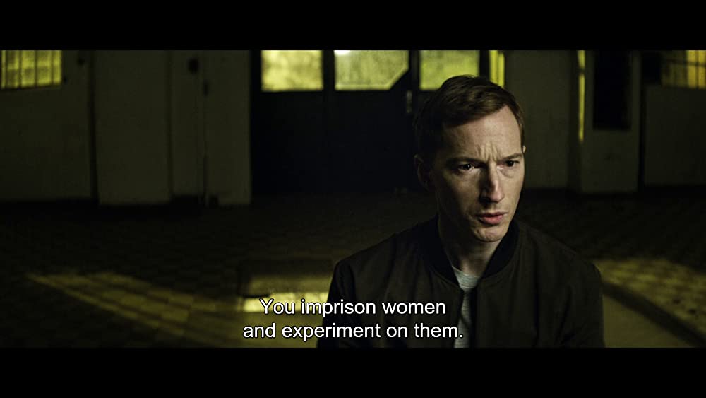 ブリード・キャンプ 家畜収容所の画像