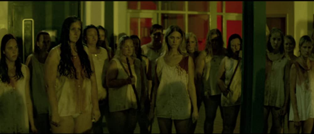 ブリード・キャンプ 家畜収容所の画像