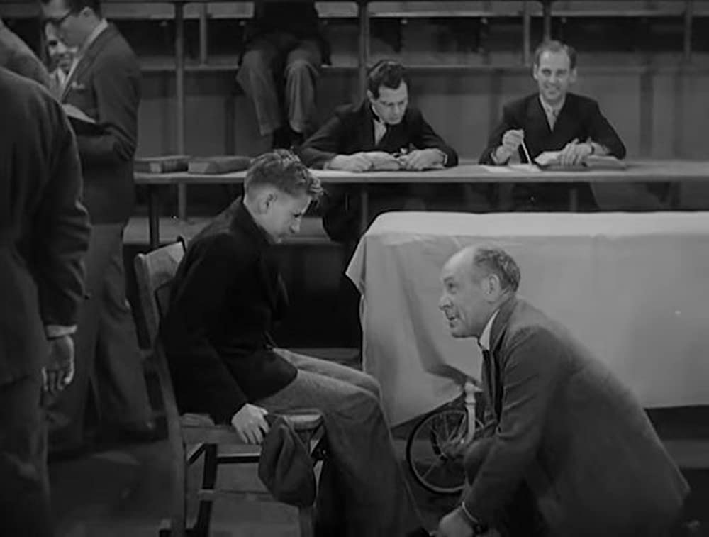 「痴人の愛」ベティ・デイビス & レスリー・ハワードの画像