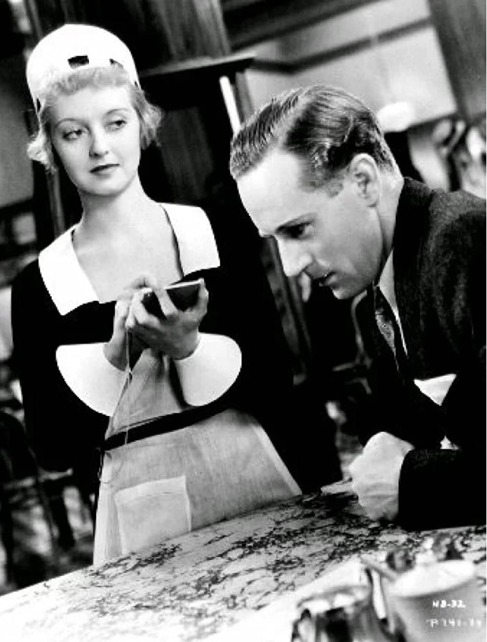 「痴人の愛」ベティ・デイビス & レスリー・ハワードの画像