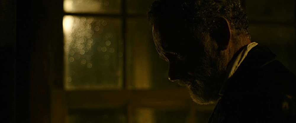 「この茫漠たる荒野で」トム・ハンクスの画像