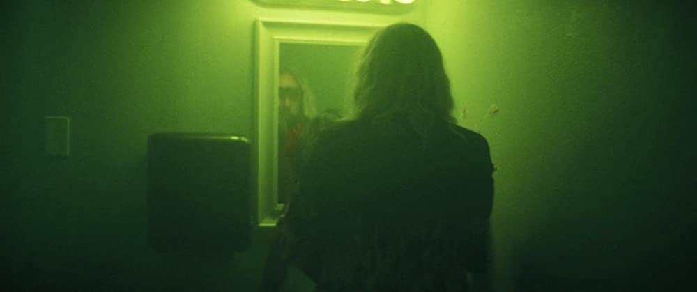 「ビーチ・バム まじめに不真面目」の画像