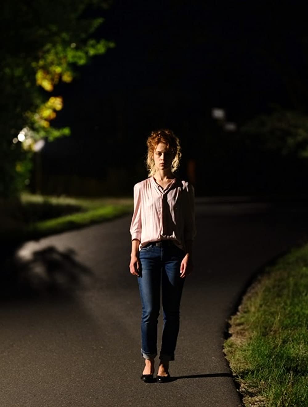 「水を抱く女」パウラ・ベーアの画像