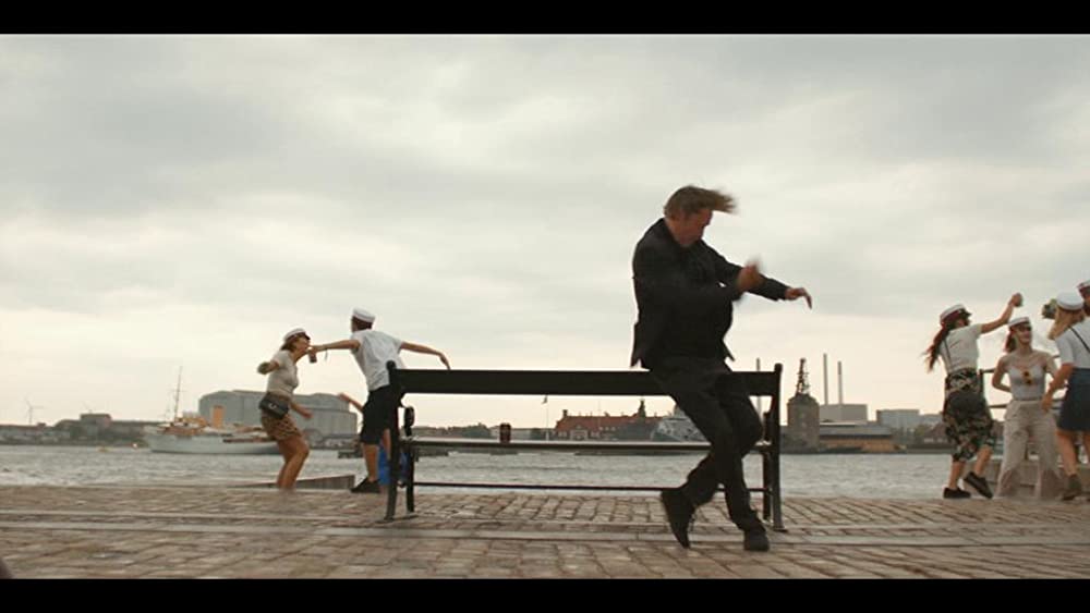 「アナザーラウンド」マッツ・ミケルセンの画像