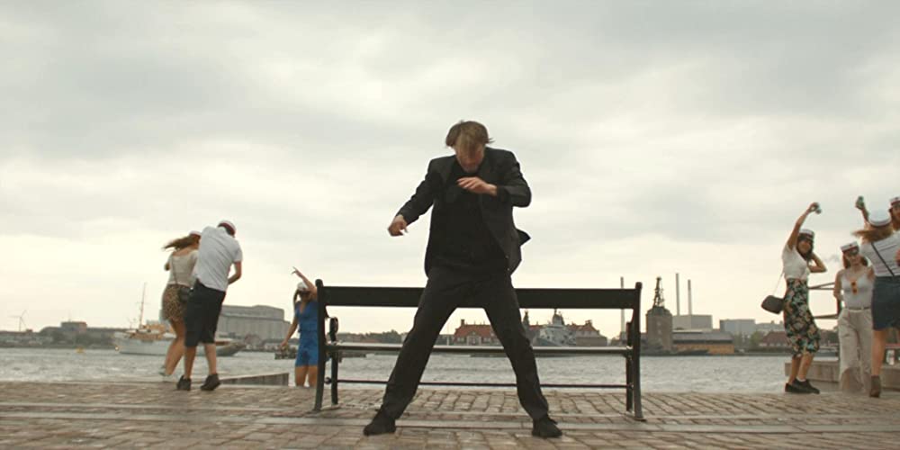 「アナザーラウンド」マッツ・ミケルセンの画像