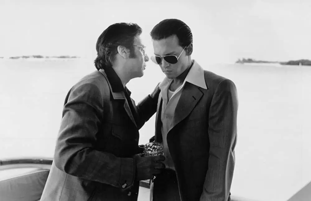 フェイクの画像