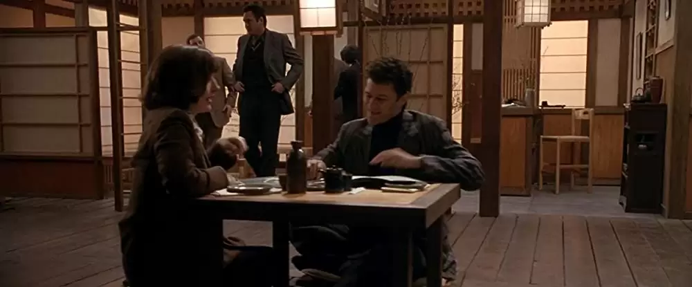 フェイクの画像