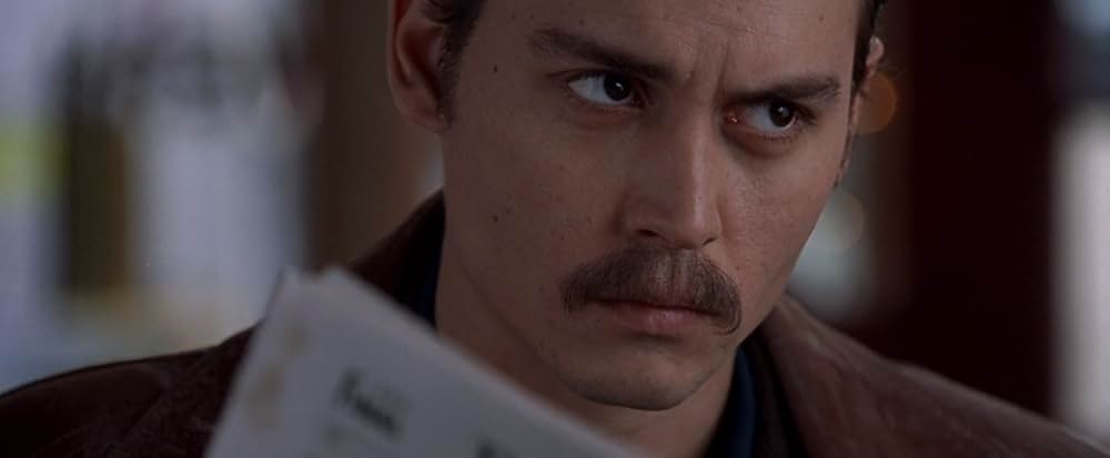 フェイクの画像