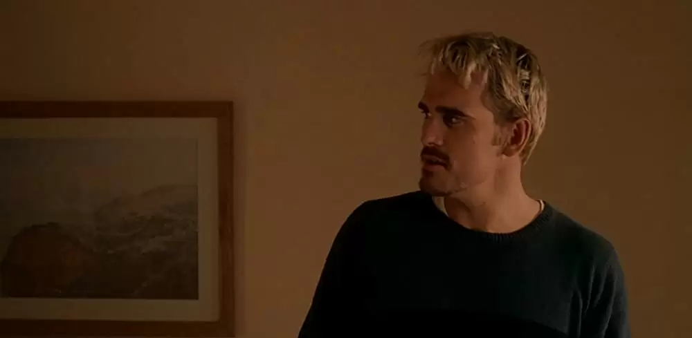 イン&アウトの画像