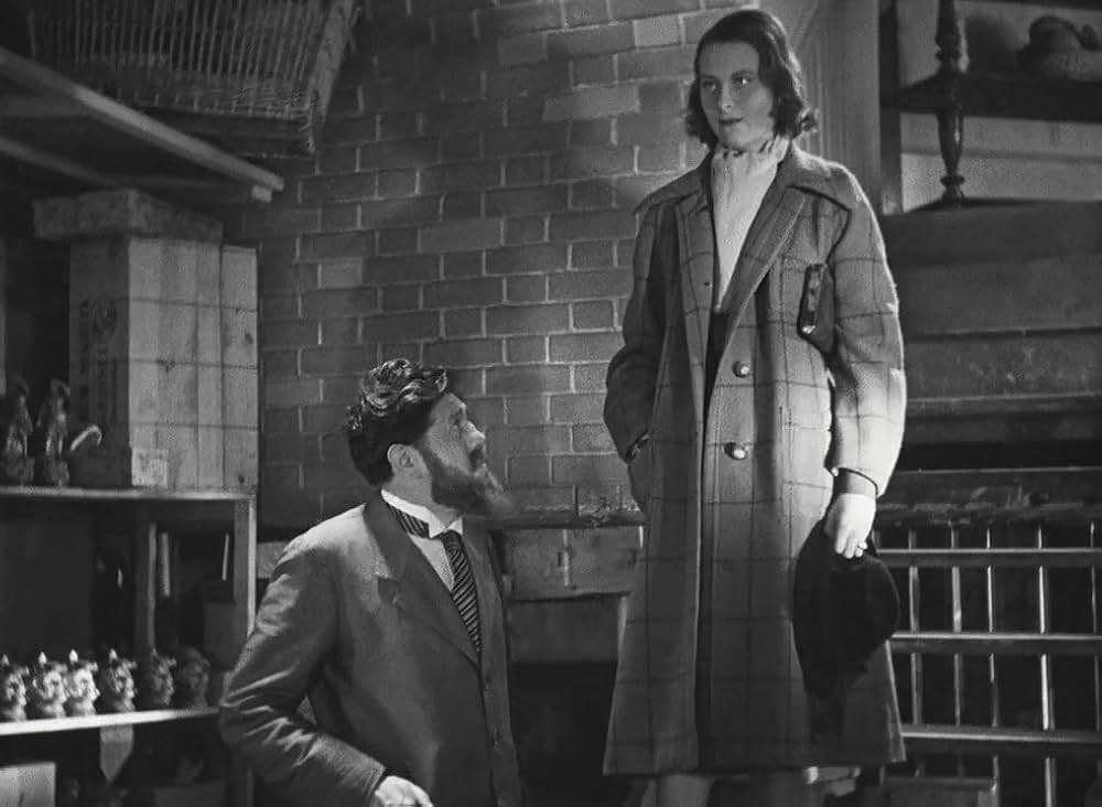 霧の波止場の画像