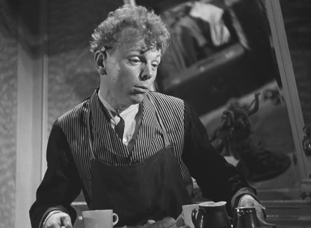 霧の波止場の画像