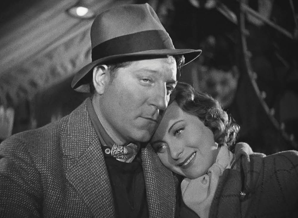 霧の波止場の画像