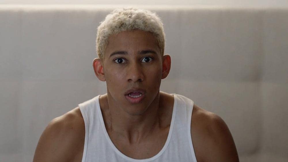 「ライク、シェア、フォロー」キーナン・ロンズデールの画像