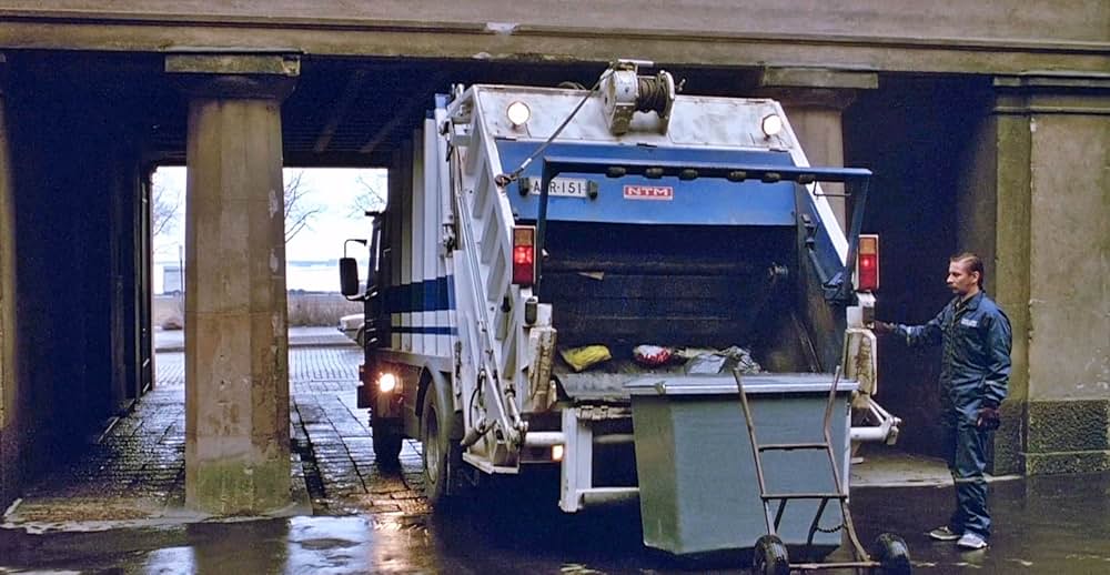 パラダイスの夕暮れの画像