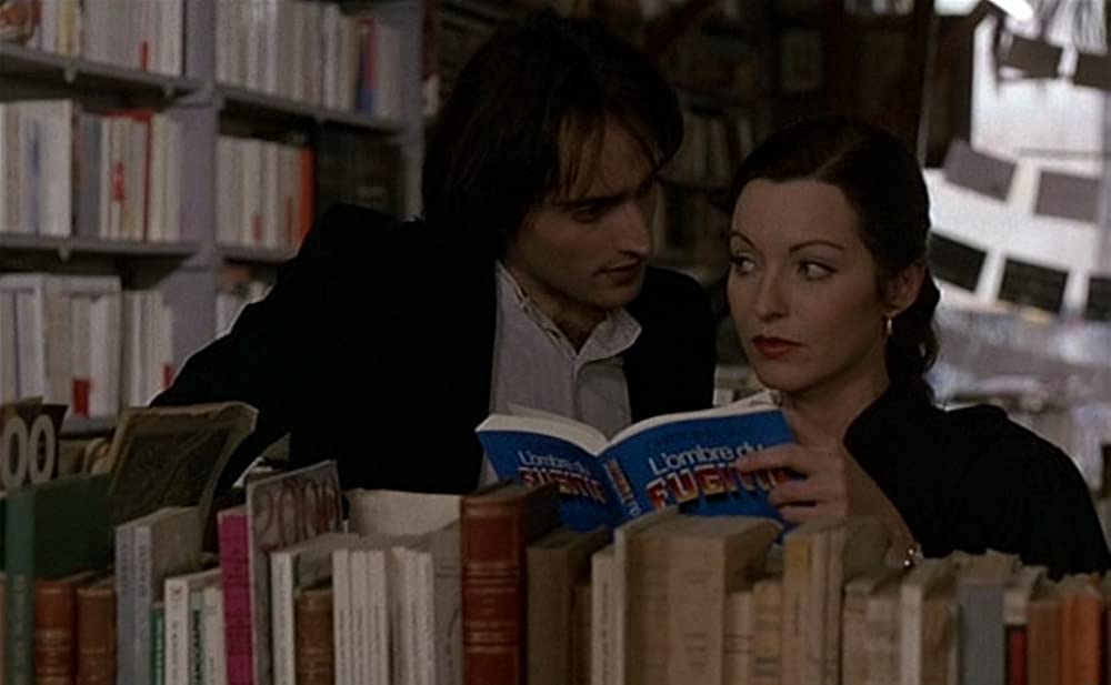 逃げ去る恋の画像