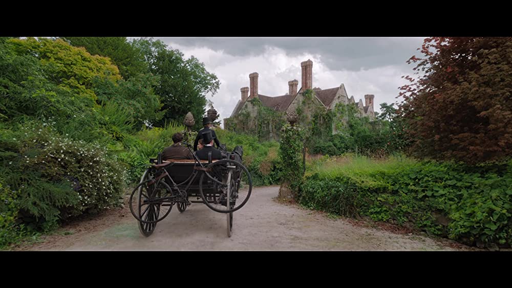 エノーラ・ホームズの事件簿の画像