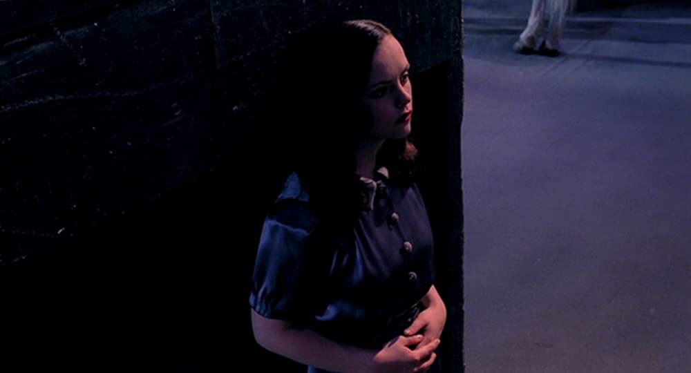 「耳に残るは君の歌声」クリスティーナ・リッチの画像