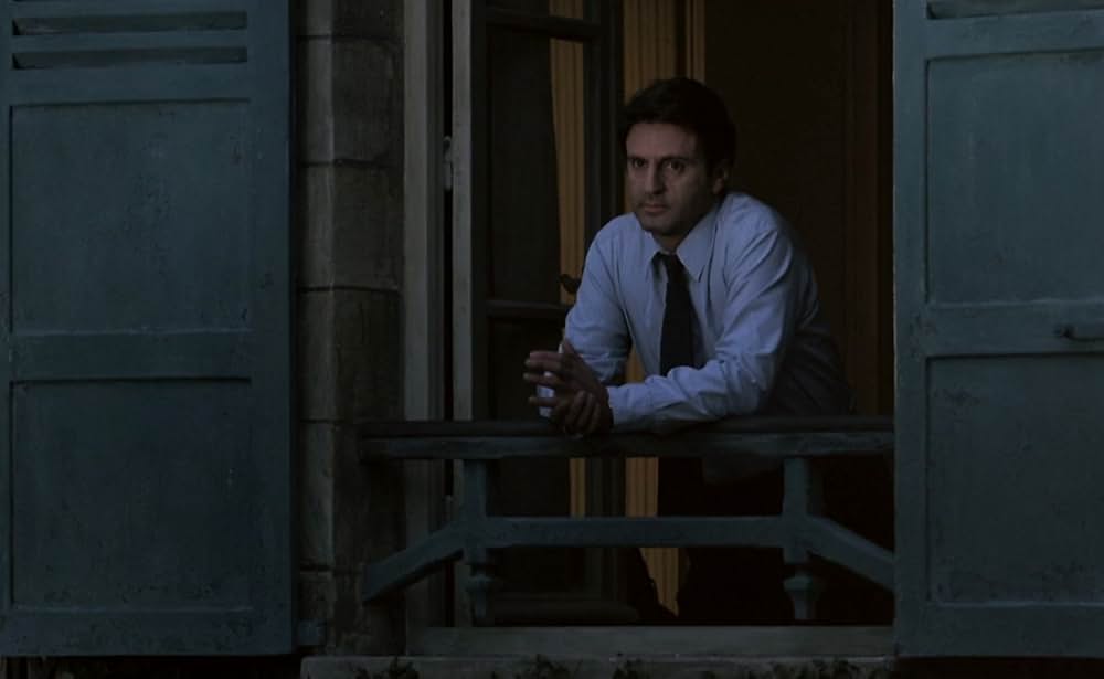 愛を弾く女の画像