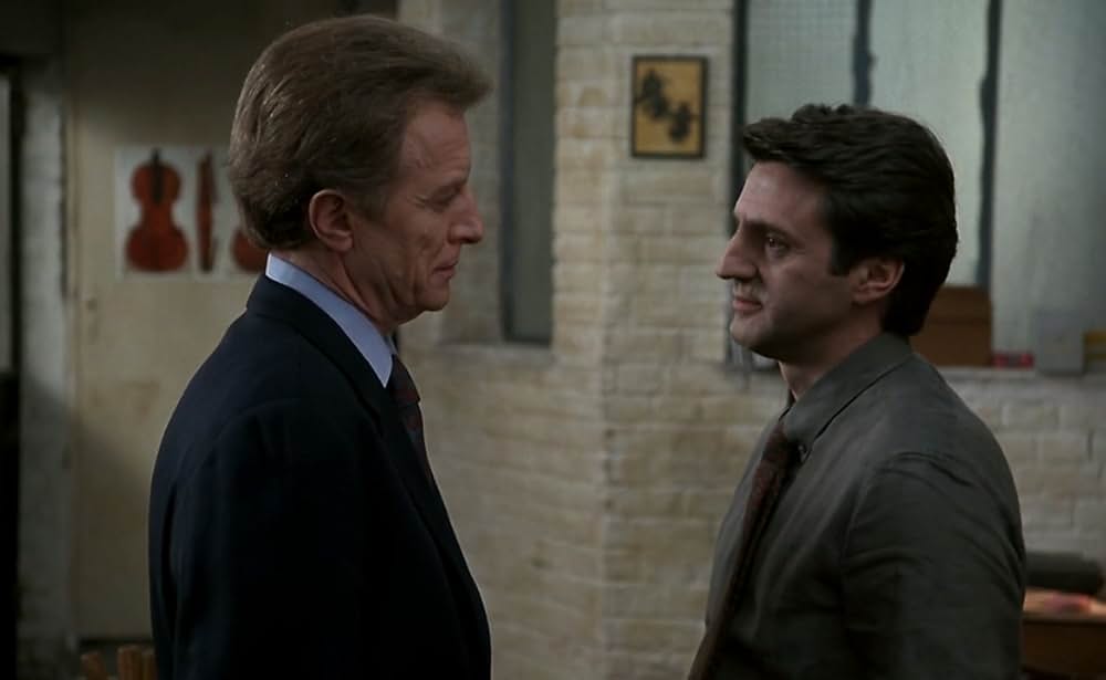 愛を弾く女の画像