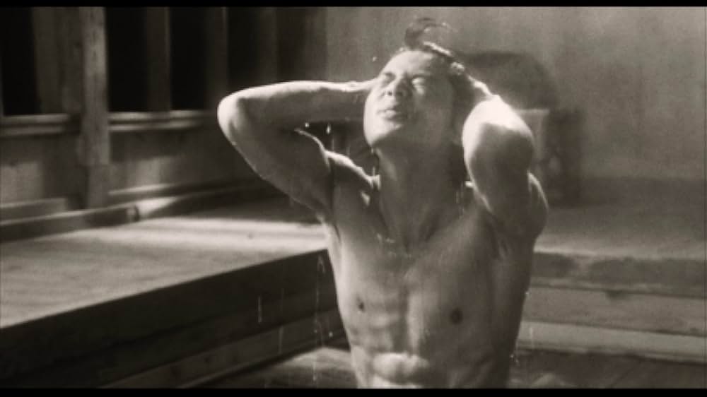 彼のオートバイ、彼女の島の画像