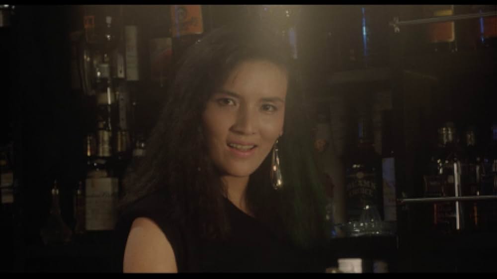 彼のオートバイ、彼女の島の画像