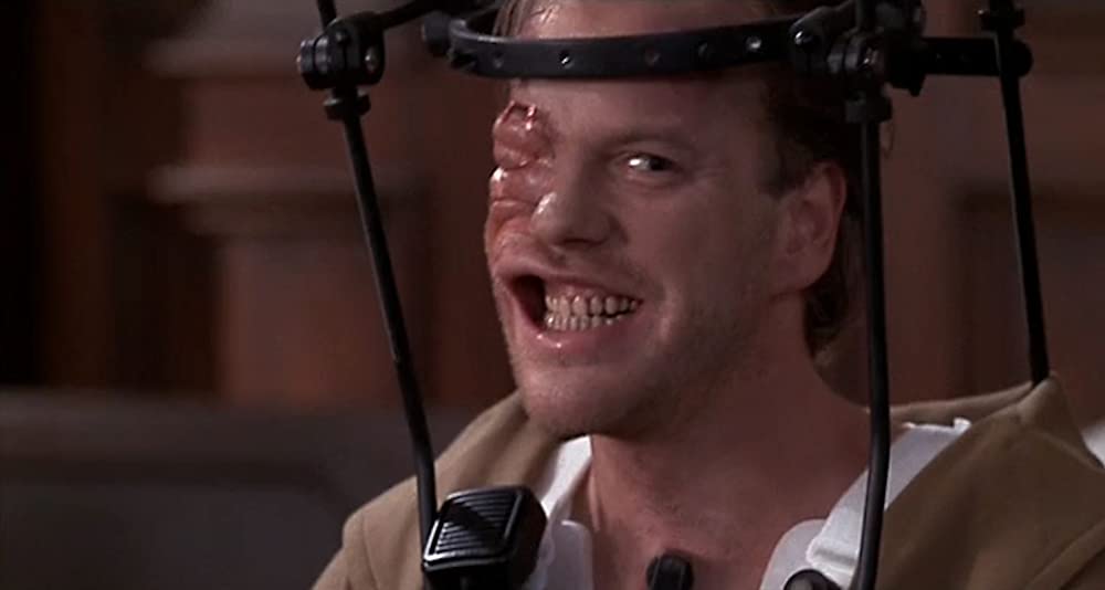 「フリーウェイ／連鎖犯罪 逃げられない女」キーファー・サザーランド & リース・ウィザースプーンの画像