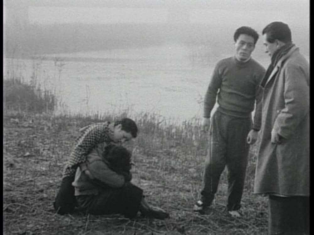 煙突の見える場所の画像