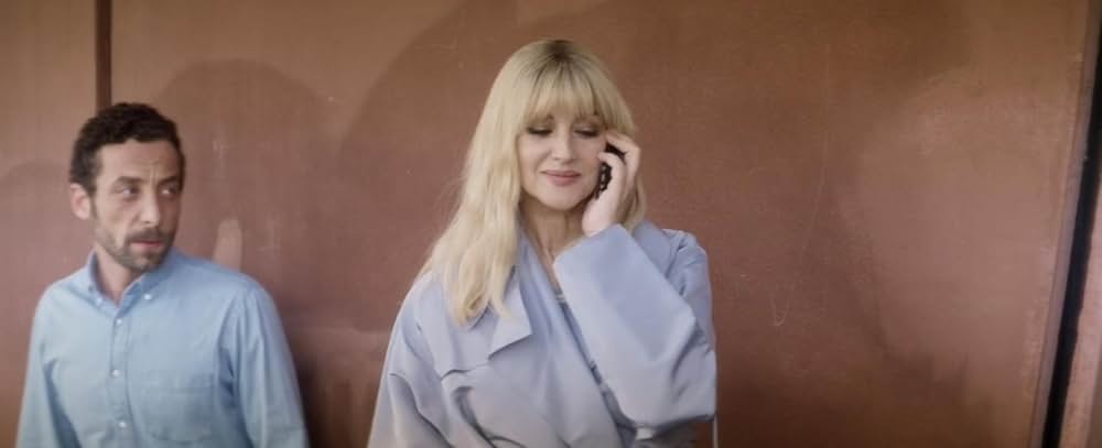 皮膚を売った男の画像