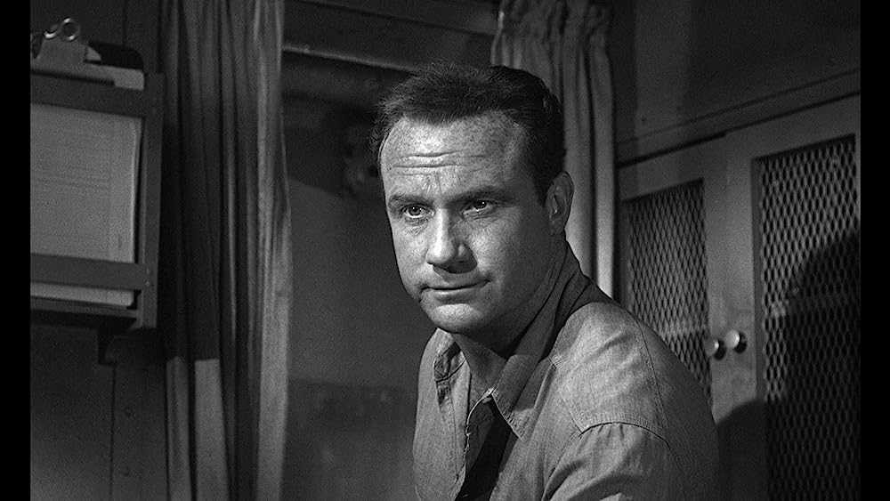 「深く静かに潜航せよ」ジャック・ウォーデンの画像