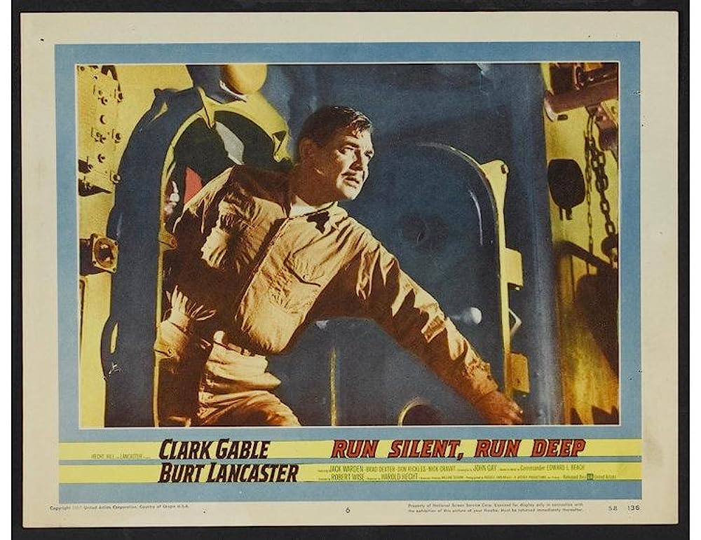 深く静かに潜航せよの画像