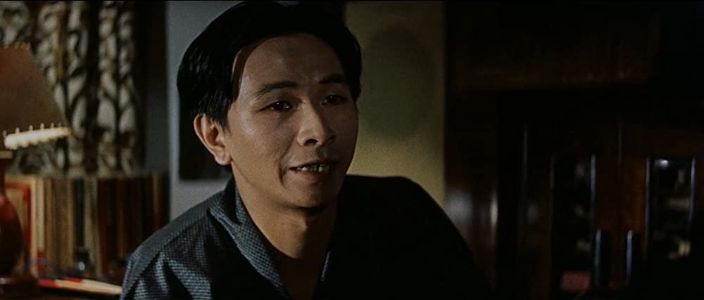 日本の夜と霧の画像