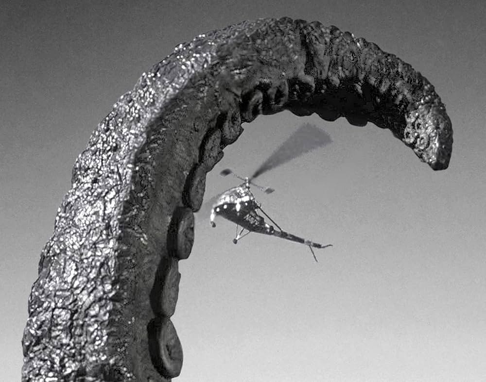 水爆と深海の怪物の画像