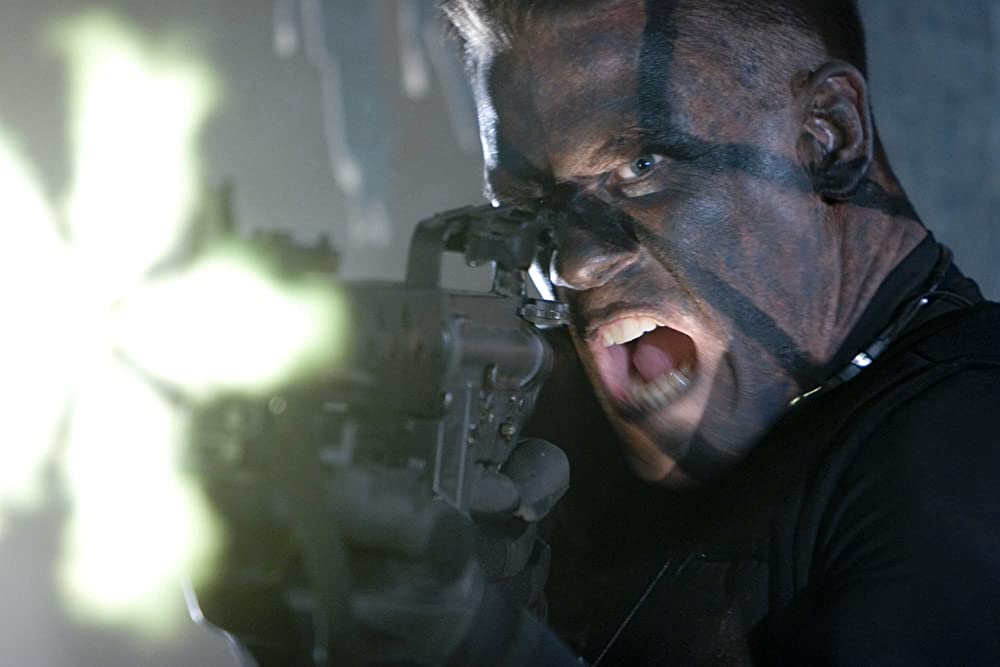 ネバー・サレンダー 肉弾凶器の画像